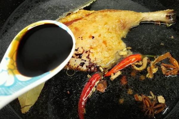 香酥卤鸭腿的做法图解5