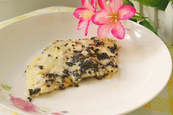 黑芝麻鸡蛋煎饼的做法图解10