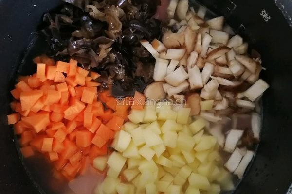 一颗蕃茄焖饭的做法图解10