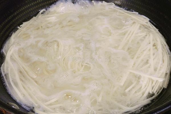 自制牛肉杂酱长寿面的做法图解21