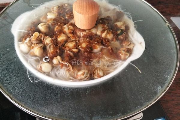 蒜蓉粉丝蒸扇贝的做法图解12