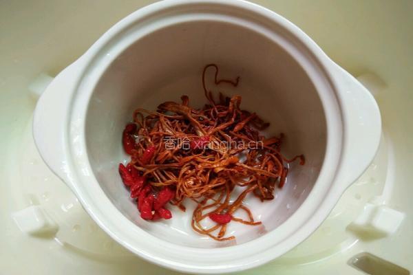 虫草花枸杞瘦肉汤的做法图解5