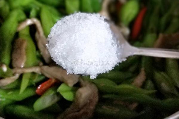 豆角炒肉丝的做法图解21