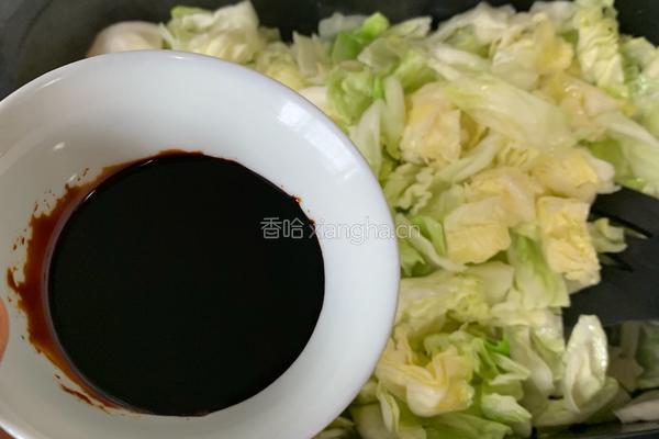 糖醋包菜的做法图解3