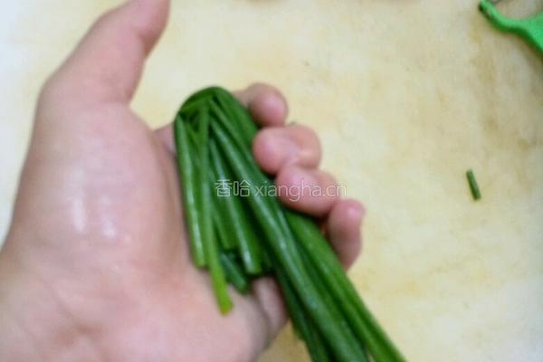 切葱丝的做法图解2