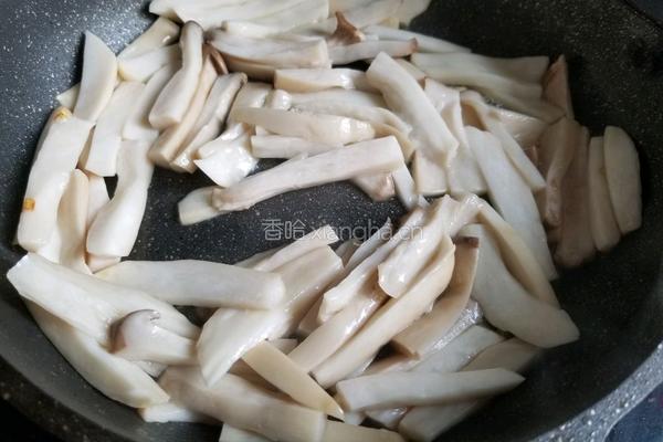 清炒杏鲍菇的做法图解1