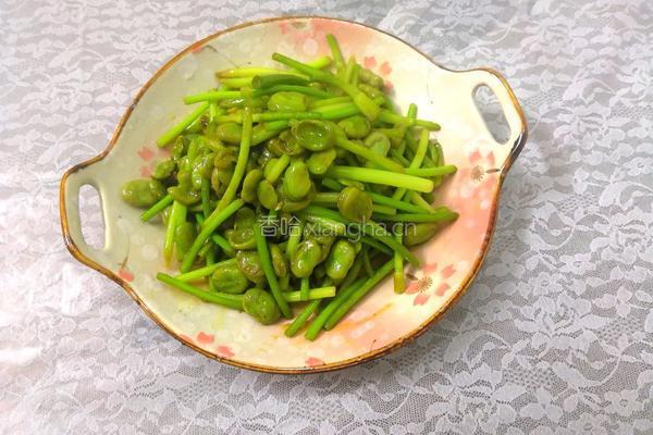 蒜苗炒蚕豆的做法图解11