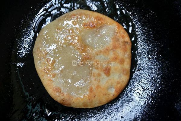 萝卜瘦肉馅饼的做法图解12