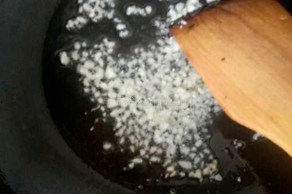 蒜蓉丝瓜的做法图解7