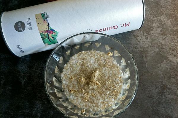 水果藜麦酸奶杯的做法图解3