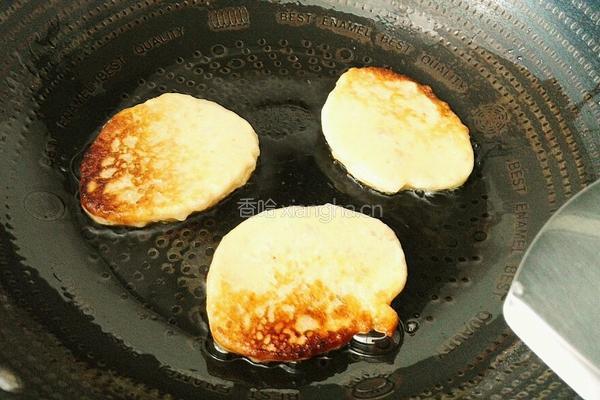 牛奶米饭煎饼的做法图解10