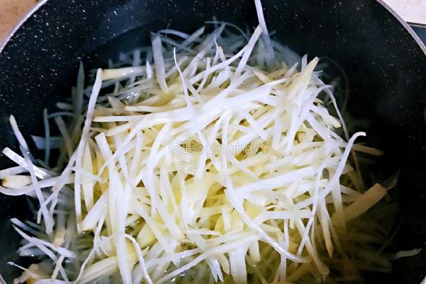 炝拌土豆丝的做法图解9