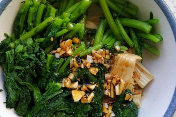 腐竹拌茼蒿的做法图解17