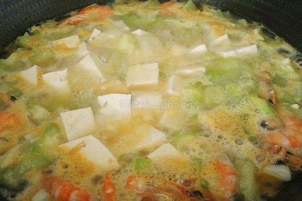 丝瓜鲜虾豆腐羹的做法图解13