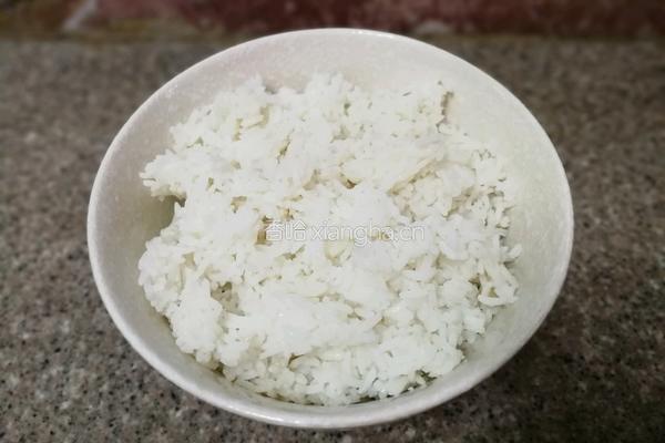 炒饭的做法图解1
