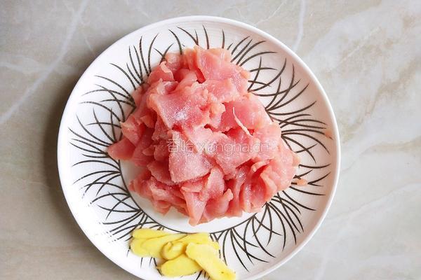 火腿瘦肉汤的做法图解3