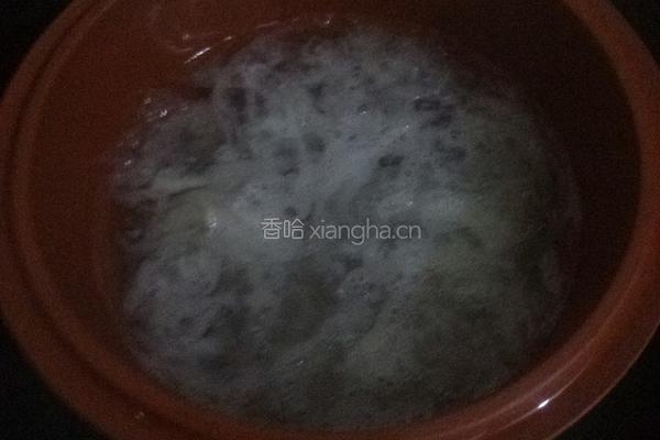 冰糖燕窝的做法图解3