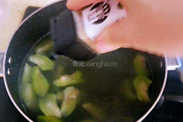 鸡汤丝瓜的做法图解15