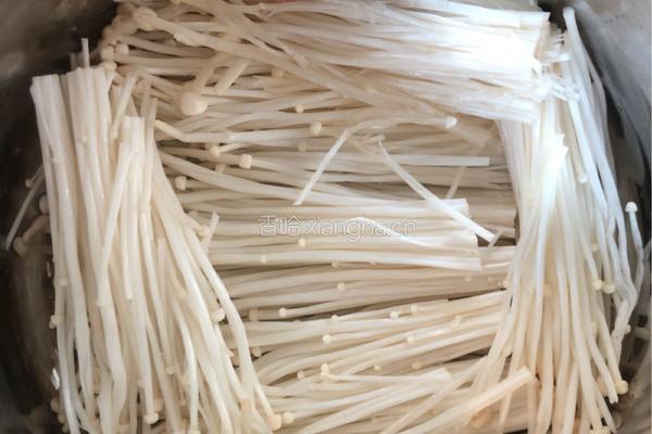 金针菇花甲粉丝的做法图解4