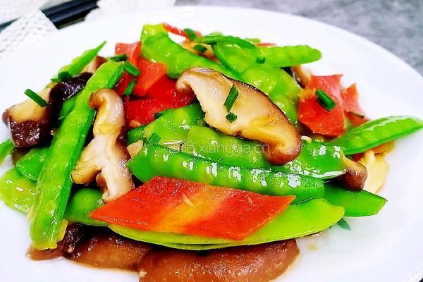 荷兰豆炒香菇的做法图解7