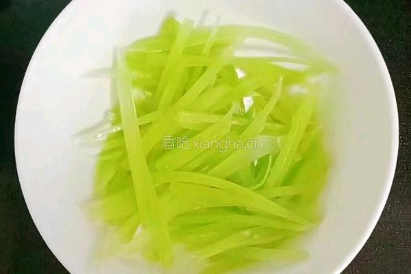 虾仁时蔬鸡蛋饼 (宝宝辅食）的做法图解5