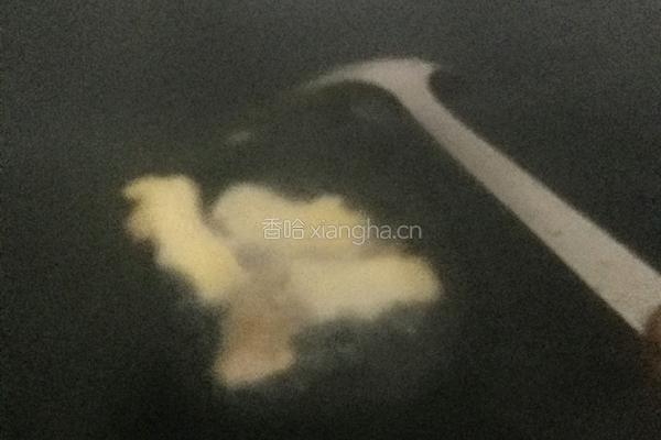 鱼头豆腐汤的做法图解1