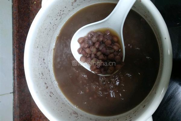 红豆奶茶(简单版)的做法图解4