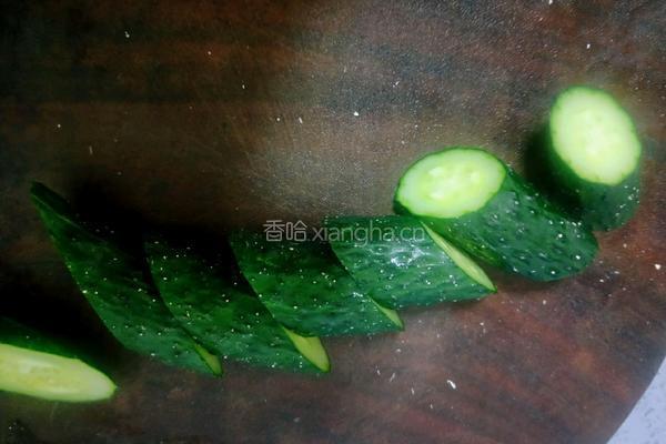 黄瓜拌腐竹的做法图解7