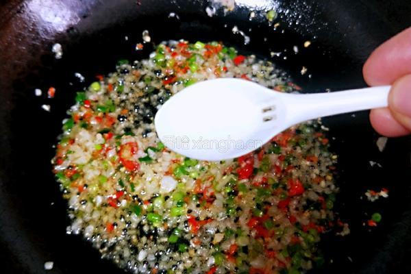 蒜香金针菇的做法图解13