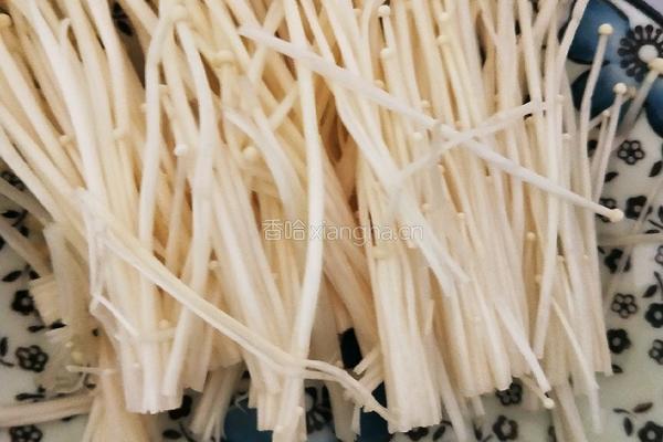 菌菇鲜虾汤的做法图解3