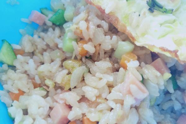 五彩蛋炒饭的做法图解10