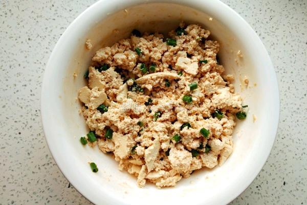 小葱拌豆腐的做法图解5