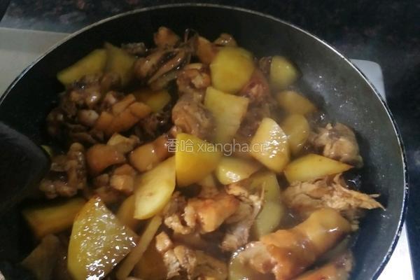 鸡腿烧土豆的做法图解4