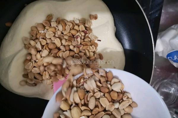 福气满满原味花生牛轧糖的做法图解5