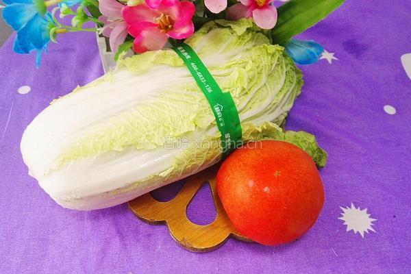 西红柿炒白菜的做法图解1