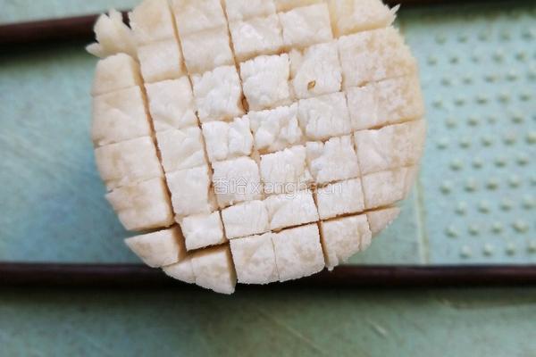 菊花杏鲍菇的做法图解3