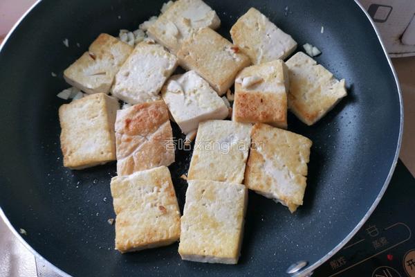 韭菜豆腐的做法图解3