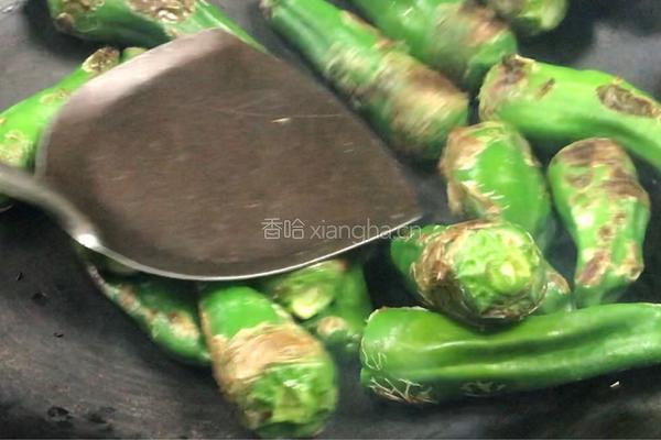 干爆青椒（少油减肥版）的做法图解5