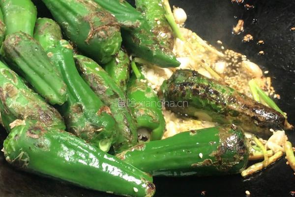 干爆青椒（少油减肥版）的做法图解6