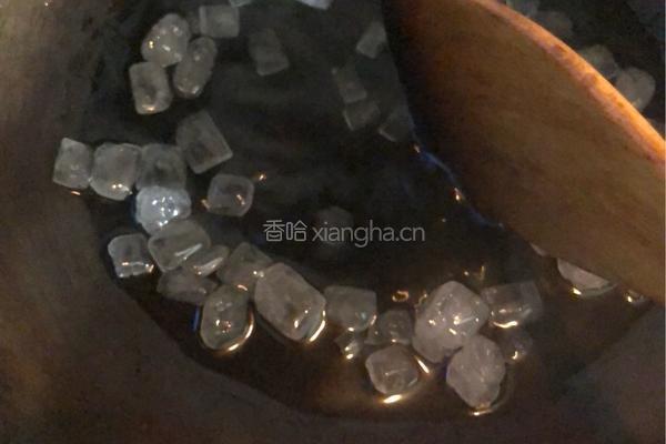 冰糖炒山楂的做法图解6