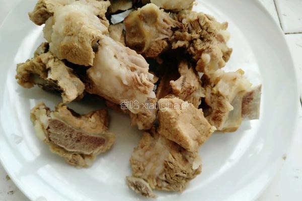 茯苓姬松茸排骨汤的做法图解6