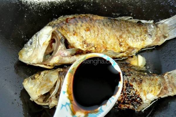 香辣鲫鱼的做法图解4