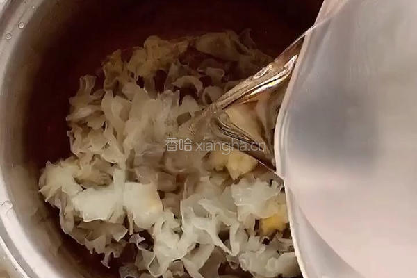 紫薯红枣银耳羹的做法图解6