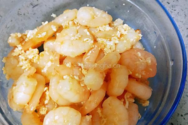 彩椒炒虾仁的做法图解13