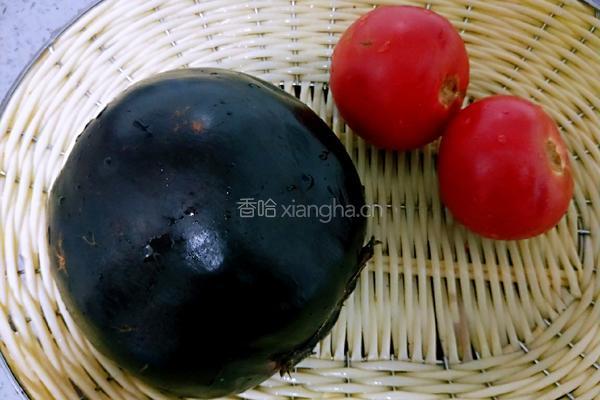 西红柿烧茄子(少油）的做法图解1