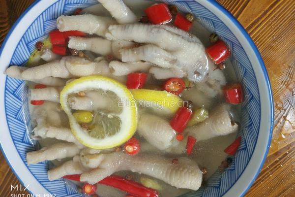 泡椒凤爪的做法图解12