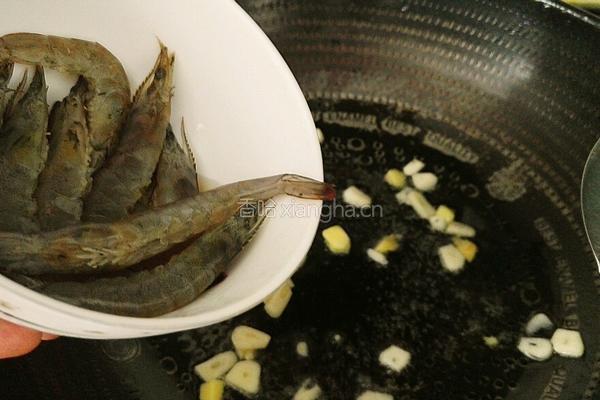 芹菜炒虾的做法图解4