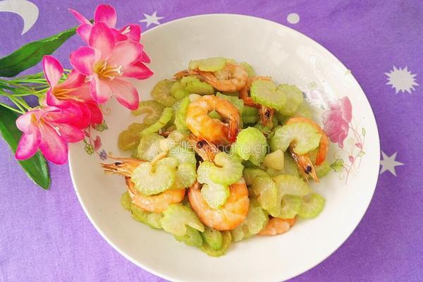 芹菜炒虾的做法图解11