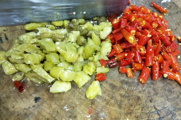 重庆酸菜鱼的做法图解4