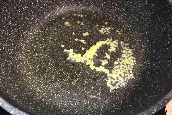 虾皮烩冬瓜的做法图解5
